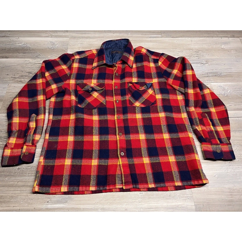 Vintage‎ Woodland Button Down Shirt Mens L 16-16.5 Red Plaid 100% Virgin Acrylic